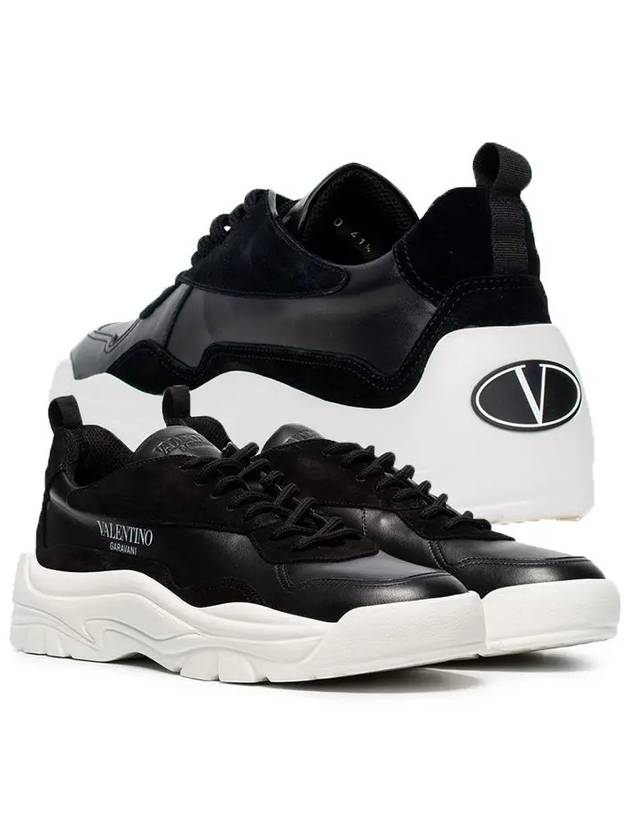 Banshee Logo Gumboy Low Top Sneakers Black - VALENTINO - BALAAN 2