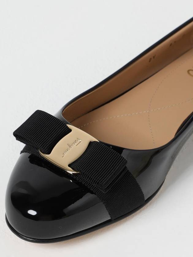 Women’s Varina Bellet Flats Black - SALVATORE FERRAGAMO - BALAAN 5