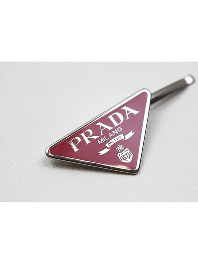 Triangle logo petal pink hairpin left 1IF051 - PRADA - BALAAN 2