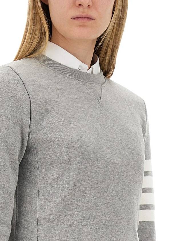 Engineered 4 Bar Stripe Loopback Jersey Knit Crewneck Sweatshirt Light Grey - THOM BROWNE - BALAAN 5