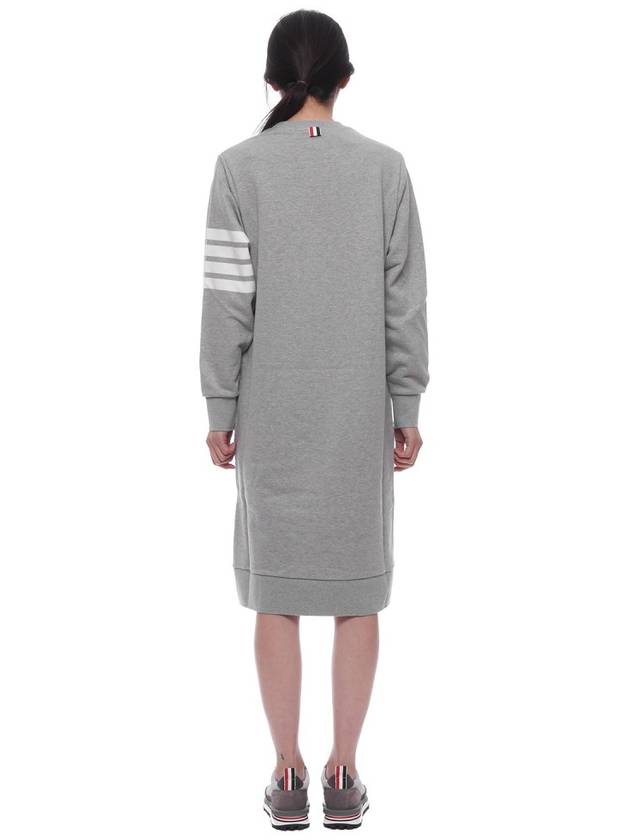 Classic Loopback 4-Bar Sweater Midi Dress Light Grey - THOM BROWNE - BALAAN 6