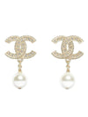 CC Metal Logo Pearl Earrings Gold - CHANEL - BALAAN 1