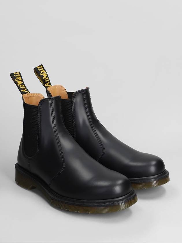 2976 Chelsea Boots Black - DR. MARTENS - BALAAN 3