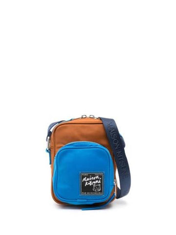 Men's Traveler Crossbody Pouch MM05165WQ1001 TOBAC BROWN BPG - MAISON KITSUNE - BALAAN 1