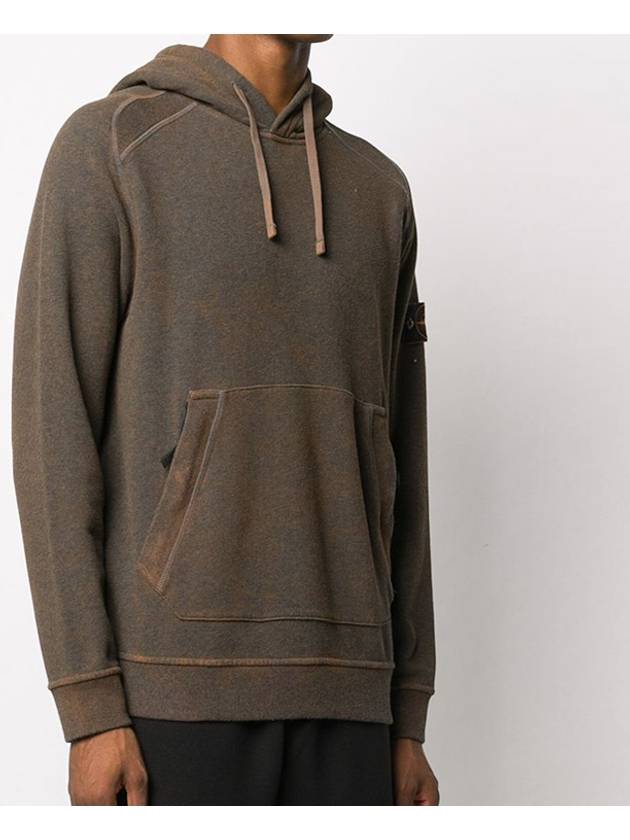 Dust Colour Treatment Hoodie Brown - STONE ISLAND - BALAAN 4