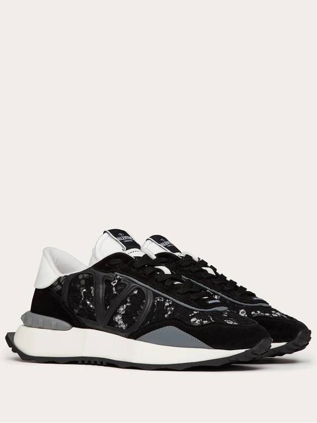 Women's Lace Runner Low Top Sneakers Black - VALENTINO - BALAAN 4