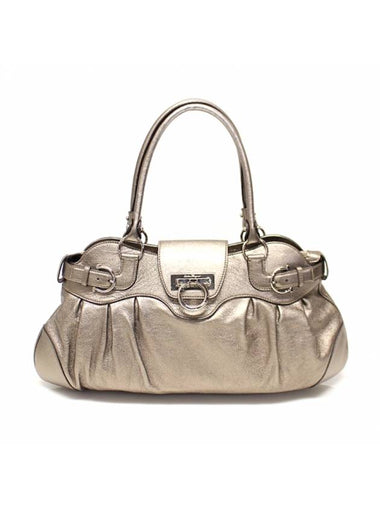 Women s Ferragamo 21 5870 Gray Metallic Silver Gancini Decorated Shoulder Bag gt Gangbuk used luxury goods - SALVATORE FERRAGAMO - BALAAN 1