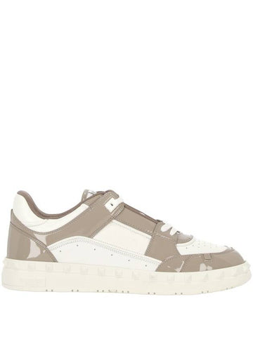 Valentino Garavani Sneakers - VALENTINO - BALAAN 1