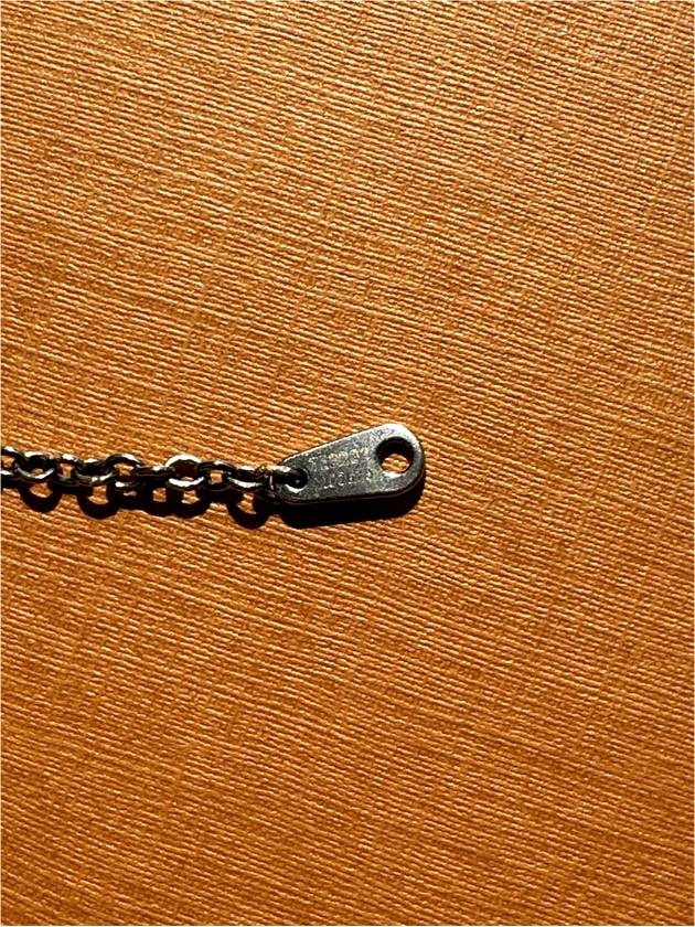 OS LV Men s Oval Key Necklace Pendant Silver M00678 - LOUIS VUITTON - BALAAN 8