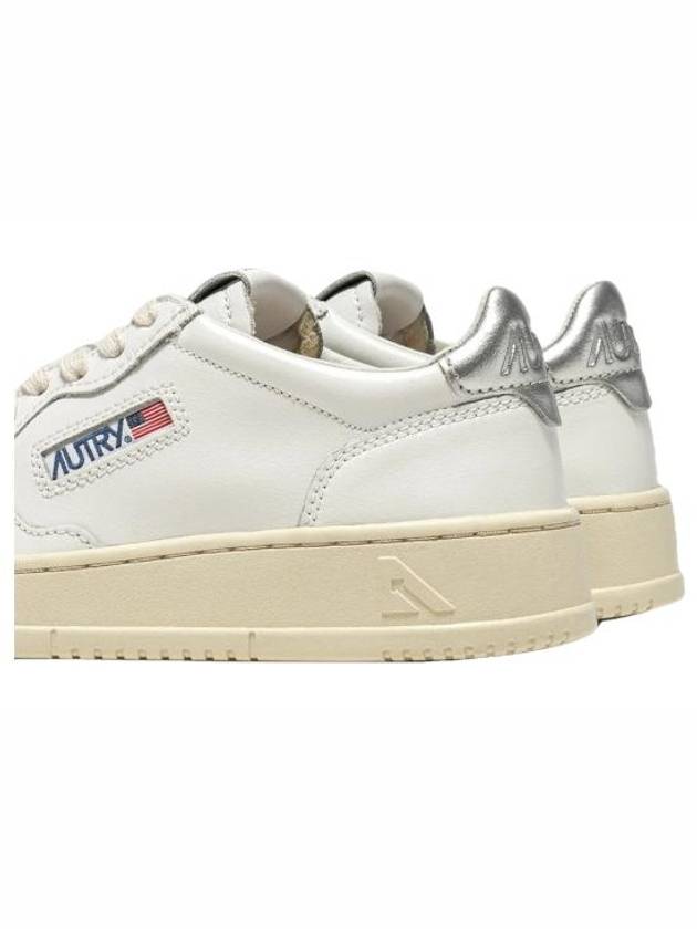 Medalist Silver Tab Low Top Sneakers White - AUTRY - BALAAN 3