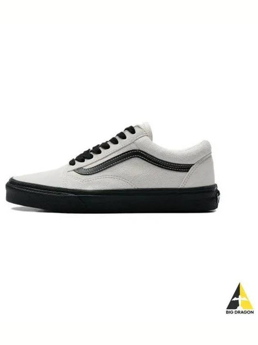 Old school suede low top sneakers marshmallow black - VANS - BALAAN 2