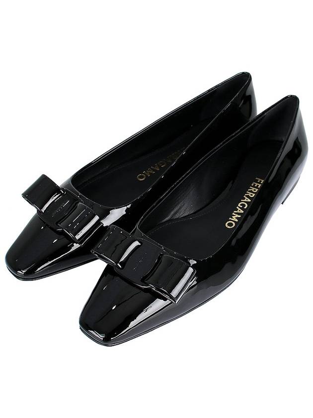 Vara Bow Ballet Flat Black - SALVATORE FERRAGAMO - BALAAN 2