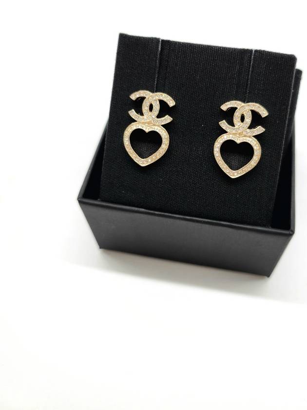 23B Heart Drop CC Logo Earrings ABB665B14145NR577 - CHANEL - BALAAN 9