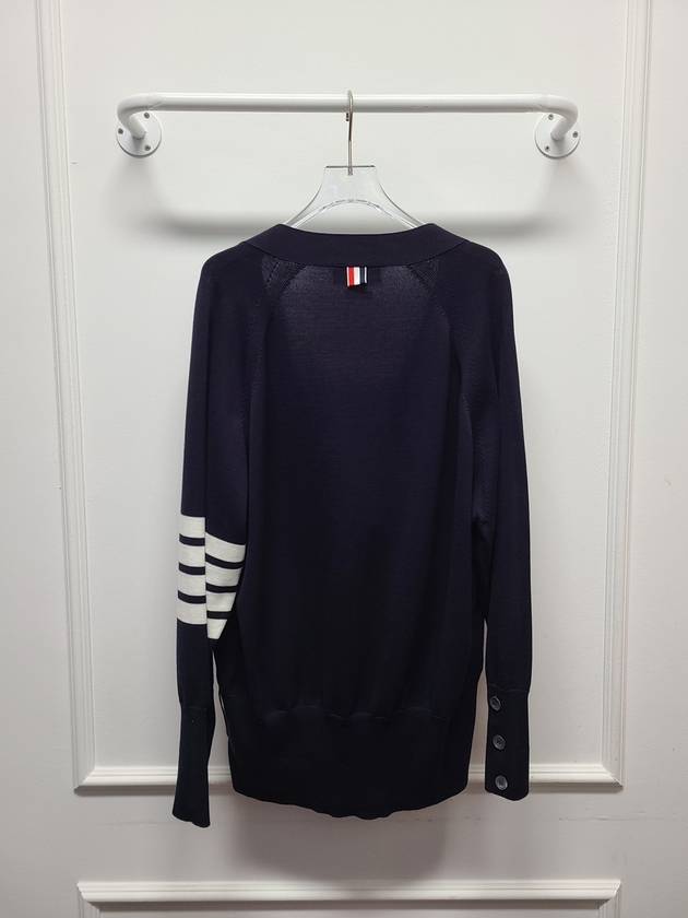 Navy diagonal cotton sleeve V neck cardigan 38 - THOM BROWNE - BALAAN 4