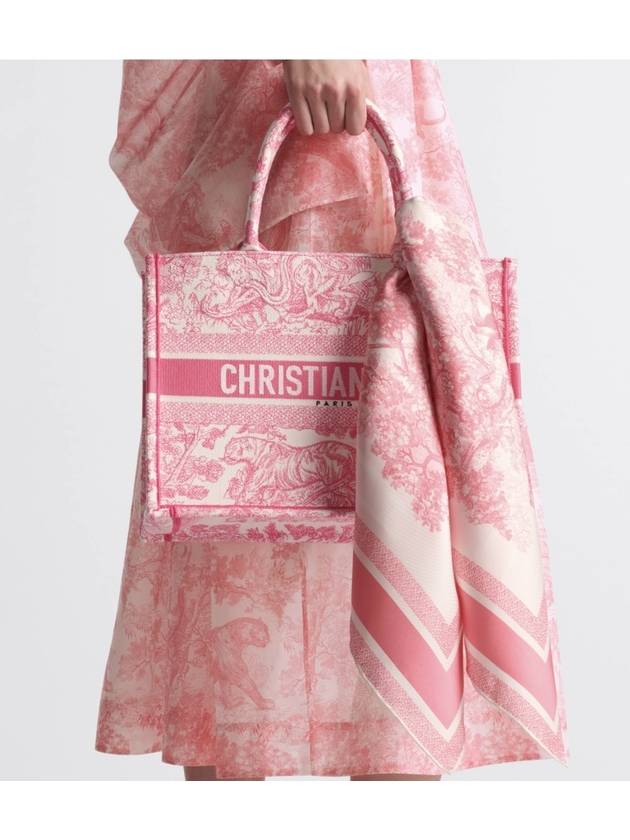 Toile de Jouy Sauvage 90 Square Scarf White Candy Pink - DIOR - BALAAN 3