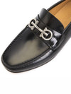 Men's Logo Plaque Loafers Black - SALVATORE FERRAGAMO - BALAAN.