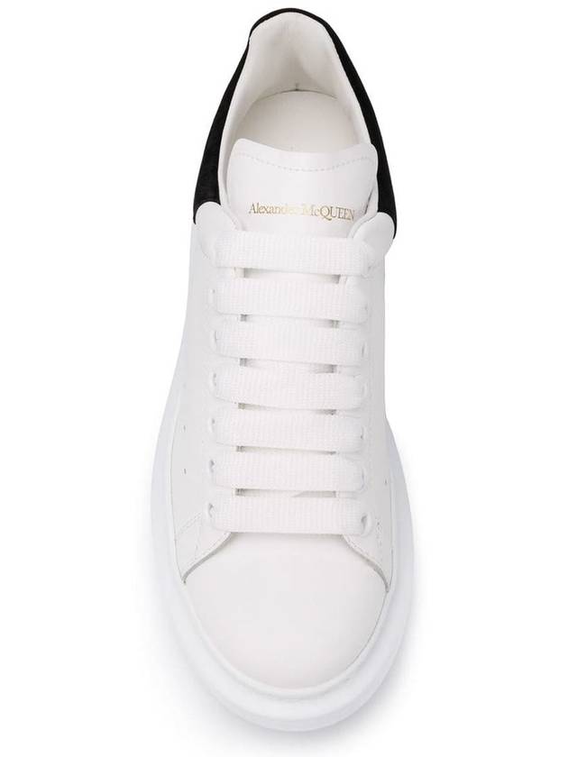 Oversized Low Top Sneakers White - ALEXANDER MCQUEEN - BALAAN 5