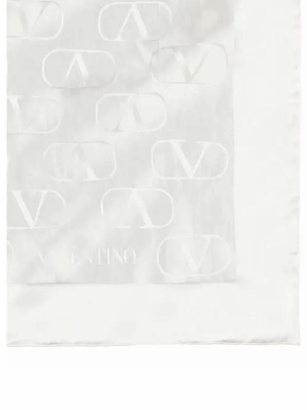 24 4W0EB104 AJB A03 4W2EB104 Toile Iconograph Wool Silk Shawl - VALENTINO - BALAAN 2