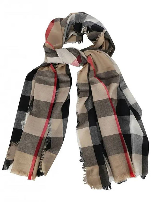 Light Check Cashmere Scarf - BURBERRY - BALAAN 1