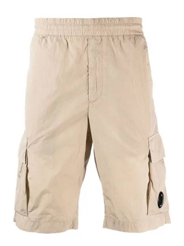 Chrome R Logo Decoration Bermuda Cargo Shorts Beige - CP COMPANY - BALAAN 2