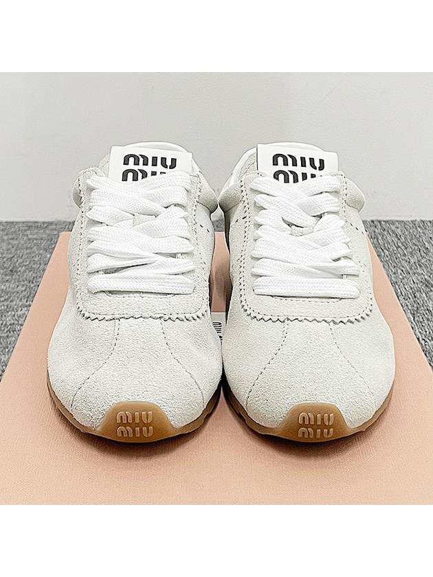 Women s Logo Suede Leather Sneakers White 5E114E 054 F0009 - MIU MIU - BALAAN 3