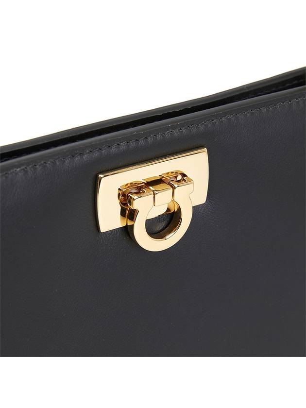 Diana Small Clutch Bag Black - SALVATORE FERRAGAMO - BALAAN 8