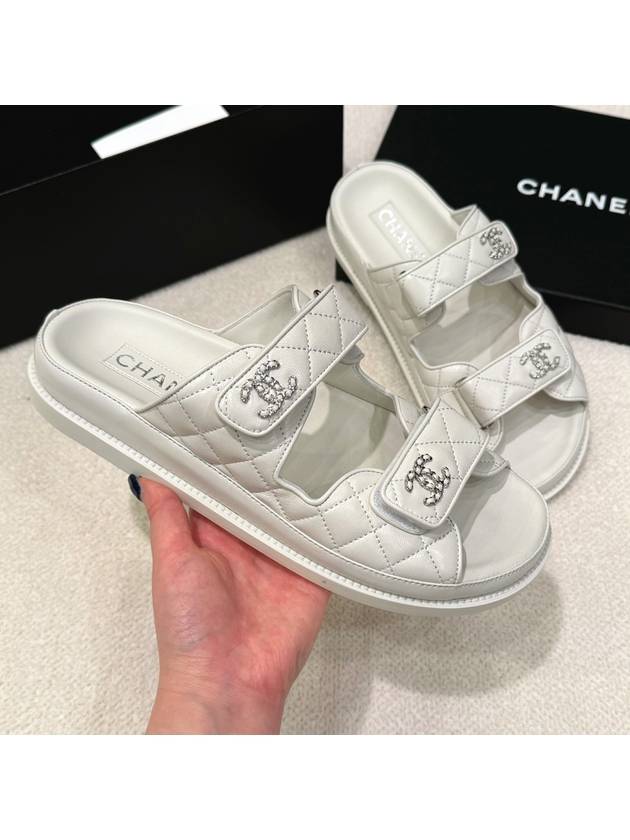 Men's Chanel Mule Velcro Slippers CC Logo White - HERMES - BALAAN 1