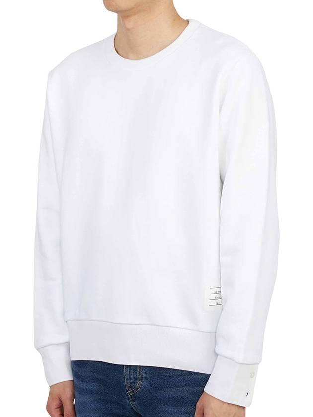 Center Back Stripe Crewneck Sweatshirt White - THOM BROWNE - BALAAN 3