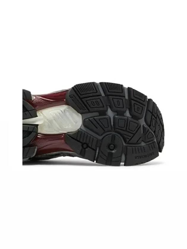 Effect Mesh Runner Low Top Sneakers Grey Burgundy - BALENCIAGA - BALAAN 7