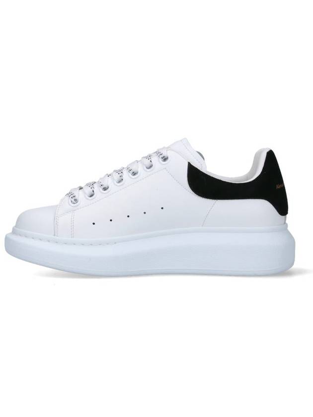 Oversized Low Top Sneakers White - ALEXANDER MCQUEEN - BALAAN 4