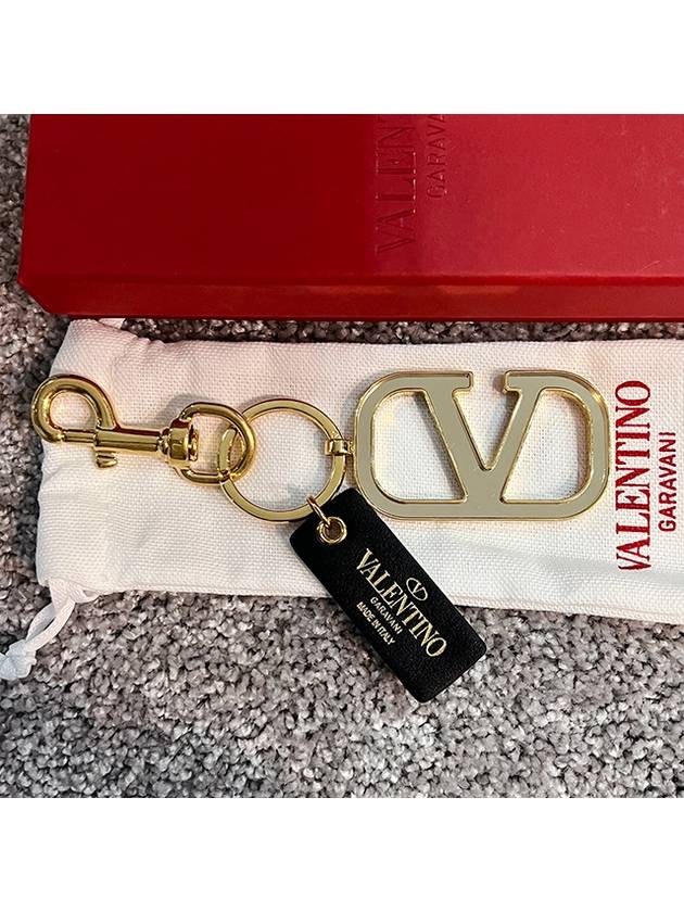 V Logo Signature Key Holder Gold - VALENTINO - BALAAN 4