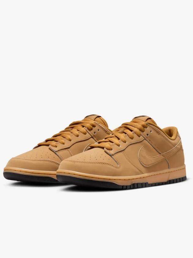 sneakers HQ1932 700 - NIKE - BALAAN 6