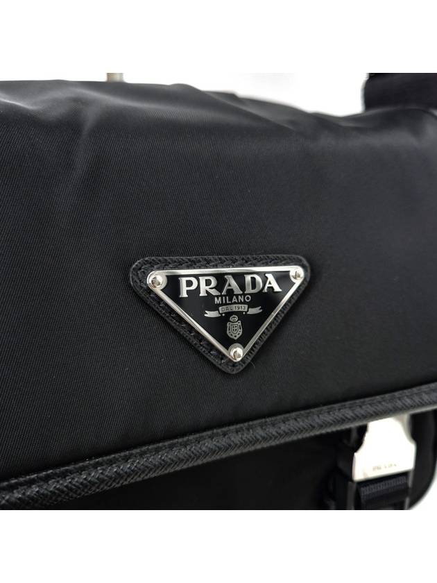 Re nylon triangle logo men s cross bag shoulder black - PRADA - BALAAN 4