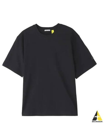 Alicia Keys Genius Short Sleeve T Shirt 8C00003 89A44 999 Unisex - MONCLER - BALAAN 1