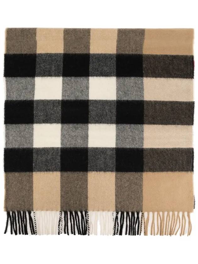 Classic Check Cashmere Muffler Beige - BURBERRY - BALAAN 2