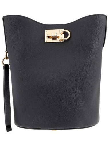 756787 212892 Studio bucket bag - SALVATORE FERRAGAMO - BALAAN 1