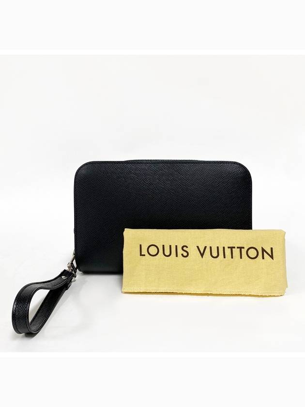 Taiga Pochette Baikal Clutch Bag - LOUIS VUITTON - BALAAN 9