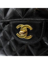 patent shoulder bag - CHANEL - BALAAN 5