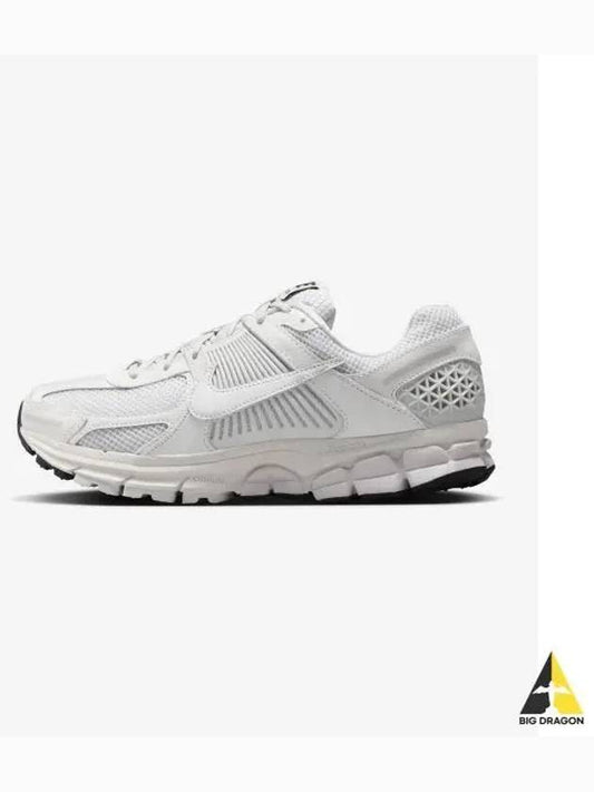 Zoom Vomero 5 Low Top Sneakers White - NIKE - BALAAN 2