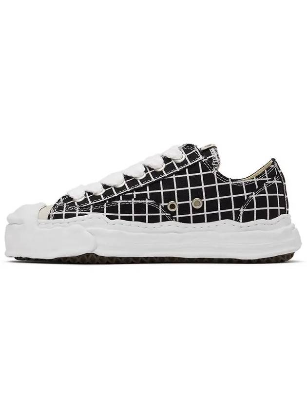 Hank Grid Pattern Low Top Sneakers Black - MAISON MIHARA YASUHIRO - BALAAN 3