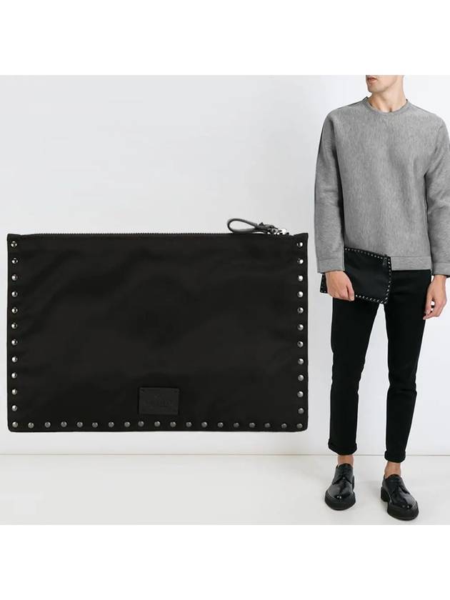 11Th Anniversary Rockstud Fabric Clutch Bag Black - VALENTINO - BALAAN 2