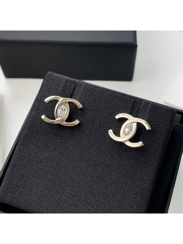 CC Logo Crystal Earrings Gold - CHANEL - BALAAN 5