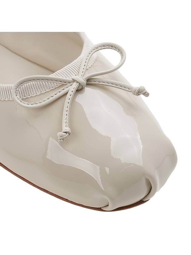 Patent Leather Ballerinas Beige - MIU MIU - BALAAN 10