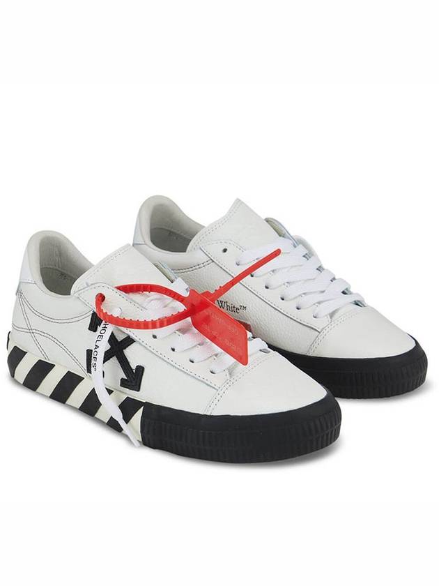 Bulkized Low-Top Sneakers White - OFF WHITE - BALAAN 7