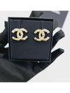 CC logo stud earrings gold - CHANEL - BALAAN 7