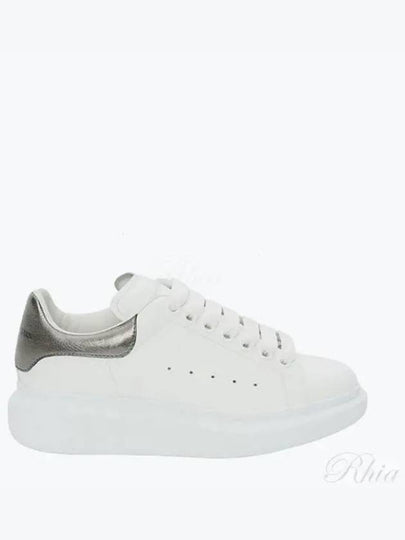 Oversized Low Top Sneakers Black White - ALEXANDER MCQUEEN - BALAAN 2