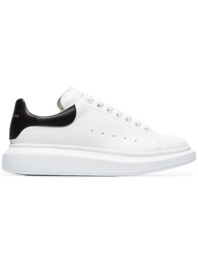 Oversized Leather Tab Low Top Sneakers White - ALEXANDER MCQUEEN - BALAAN 3