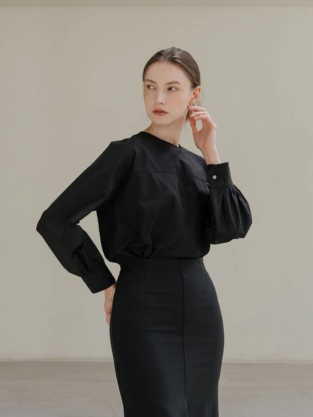 Tina Black Essential Shirt - YOUNESS - BALAAN 2