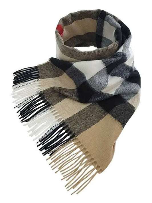 Classic Check Cashmere Muffler Beige - BURBERRY - BALAAN 2