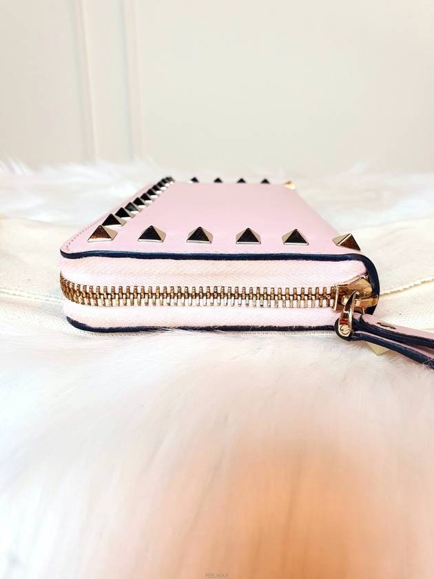 Daol Beomeo Branch Rockstud Zipper Long Wallet Pink Condition B - VALENTINO - BALAAN 5